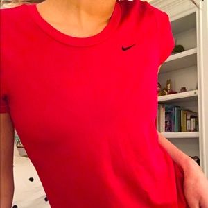 Nike fit dry Tee